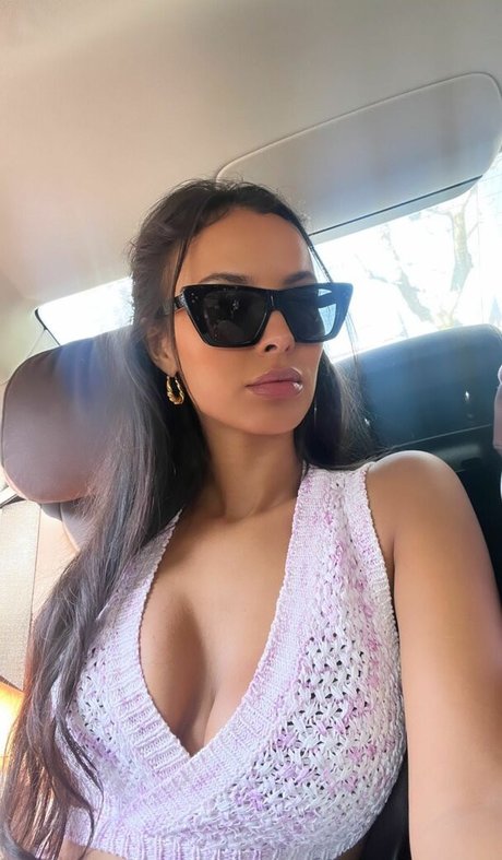 Maya Jama perfekte beste foto