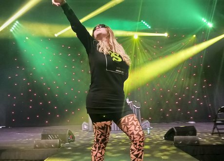 Demondice Karen kunst sexy galerie