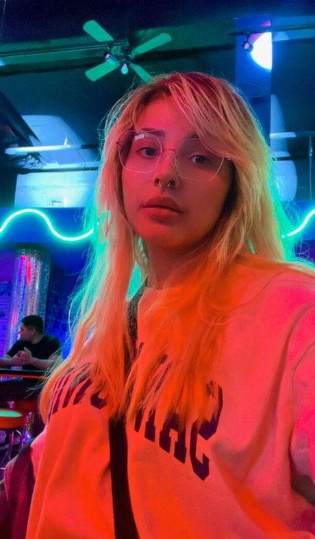 Noodlenom sexy hd fotos