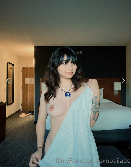 sxnpaijade erotische akt foto