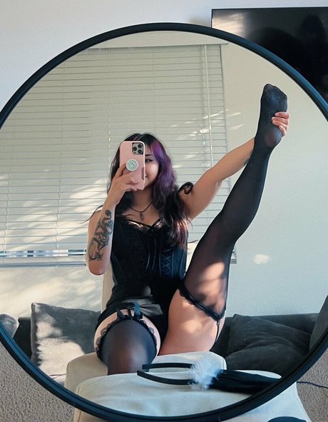 sxnpaijade erotische schöne bild