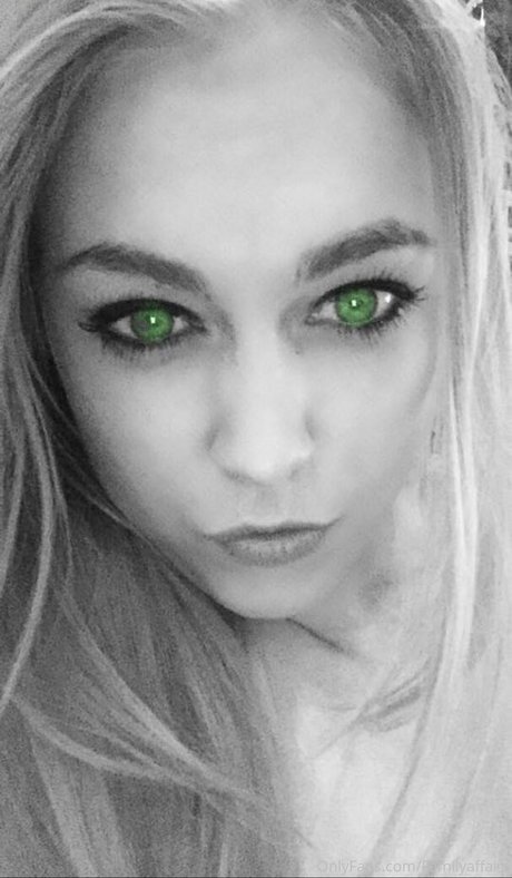 siswetlive model exklusive galerie