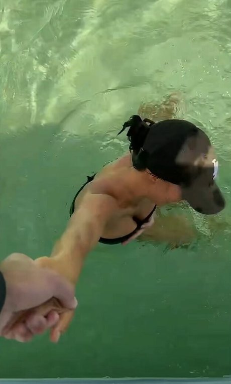 Brittney Atwood kostenlose nackte galerien