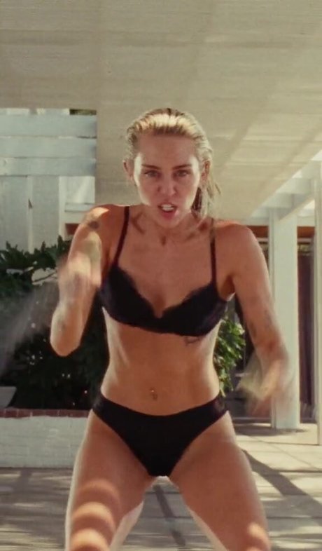 zwerg nackt onlyfans top akt bild