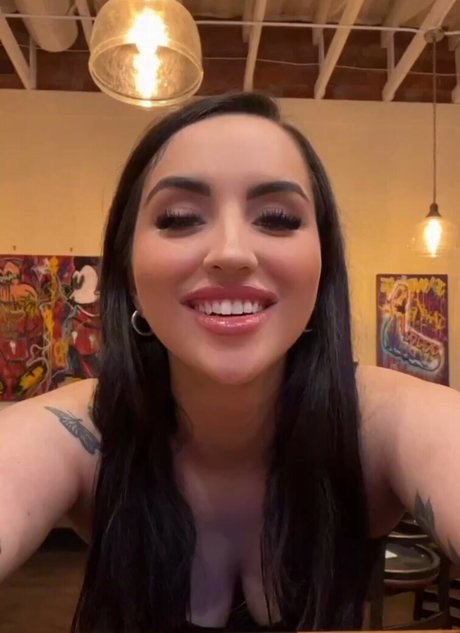 blowjob asiatische onlyfans sexy erotische archiv