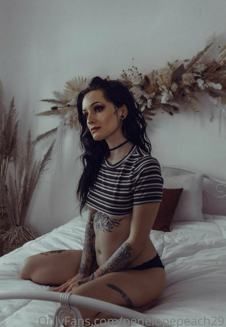 penelopepeach29 kunst perfekte galerie