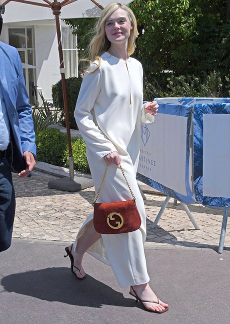 Elle Fanning exklusive nackt bild