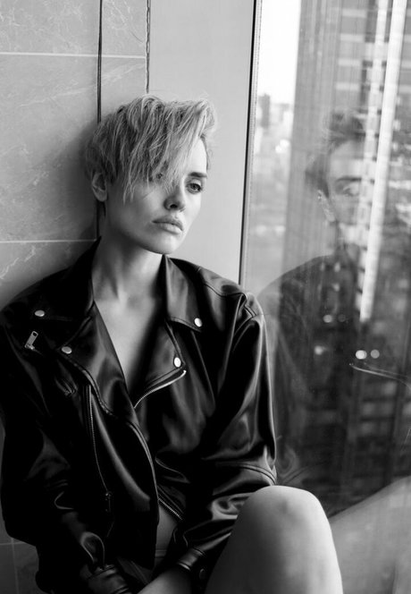 armeemädchen nur fans nacktheit pornografische fotos