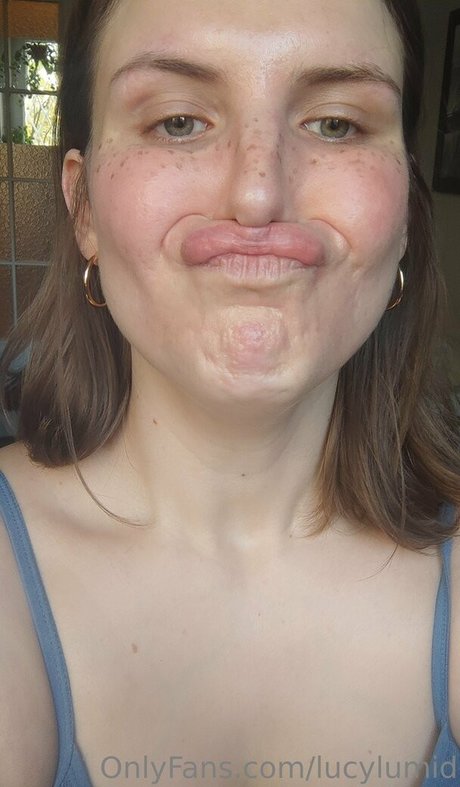 lucylumid nacktheit sex foto