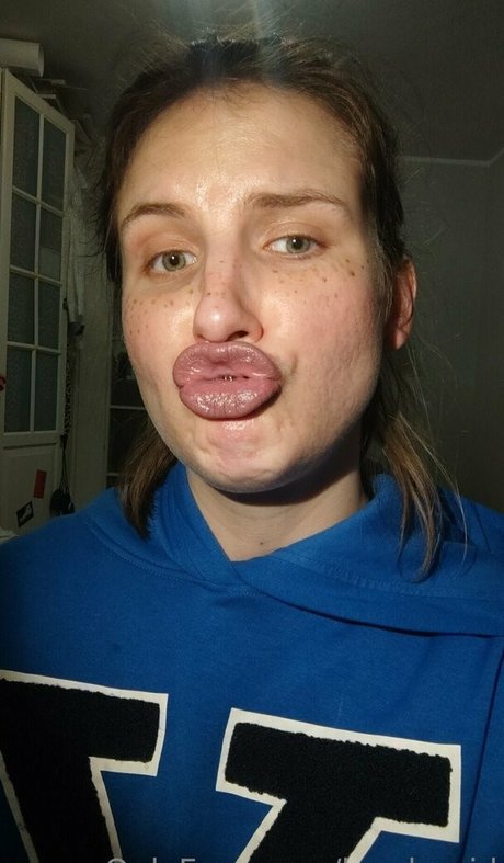 lucylumid hübsche akt galerien