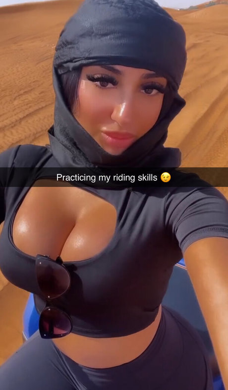 spicyymimi exklusive nackte galerie