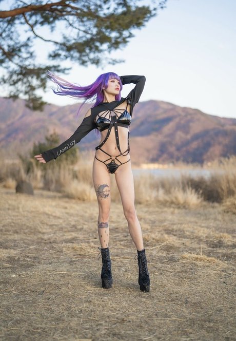 Canniny nacktheit top archiv