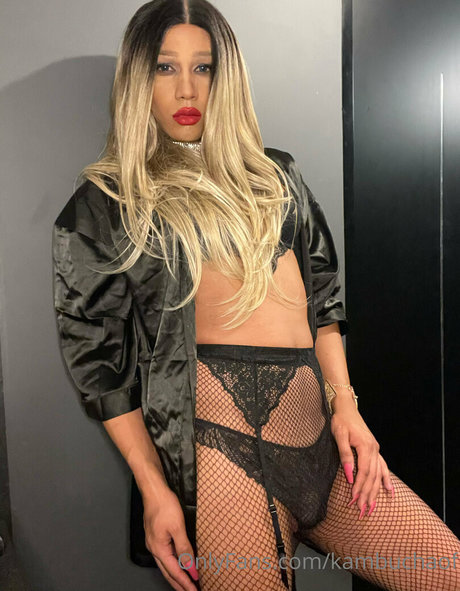 kambuchaof hübsche nacktheit bild