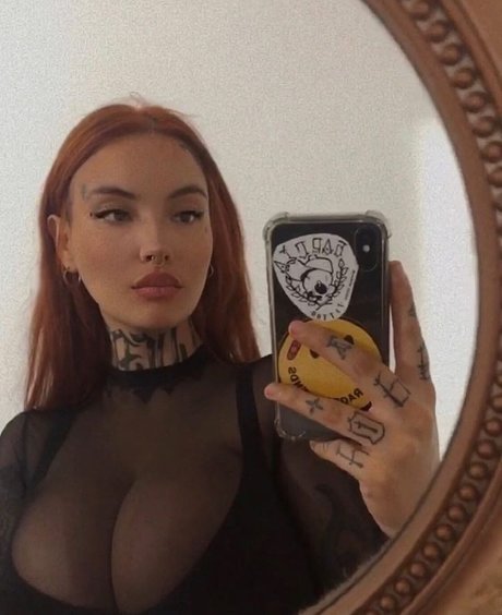 Candela Milagros exklusive nackt archiv