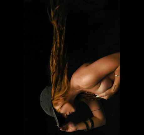 Eliza Grace xxx schöne galerien