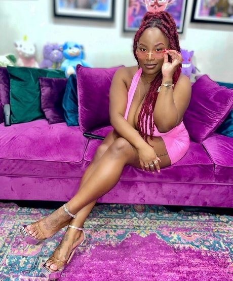 msolurin schauspielerin nette fotos