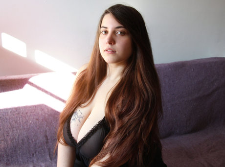 Paloma Piquet nackt nette bilder