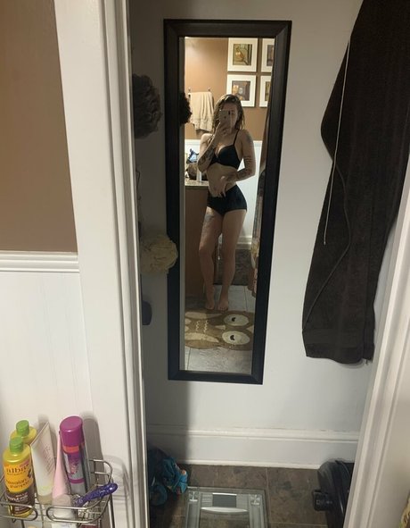 jaylynnt schauspielerin erotische bilder