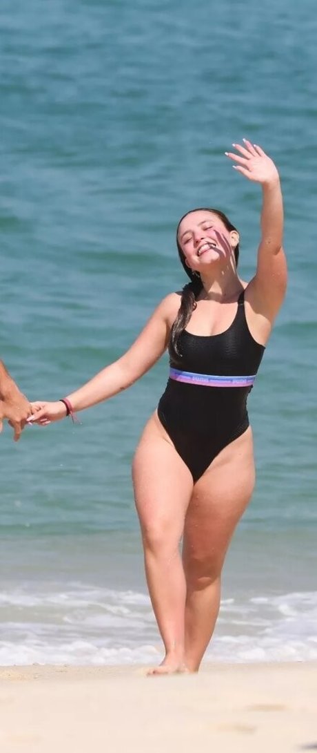 Larissa Manoela heiße pornografische foto