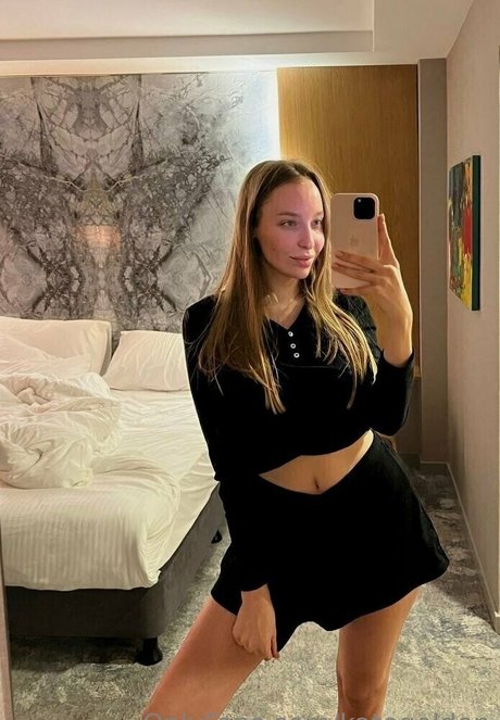 kategolden nacktheit akt galerien