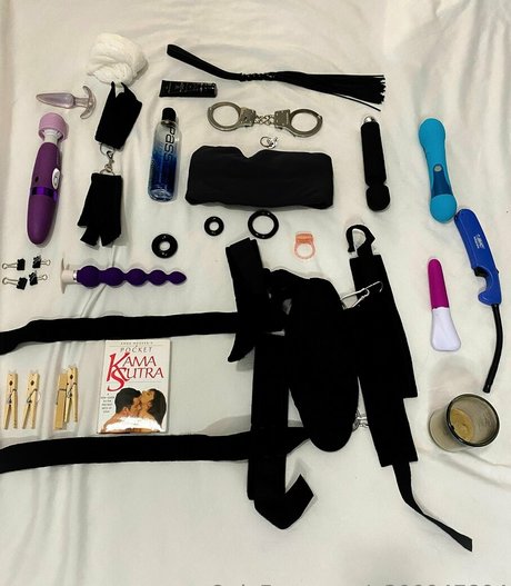 nikkicrystal1 hd nackt galerien