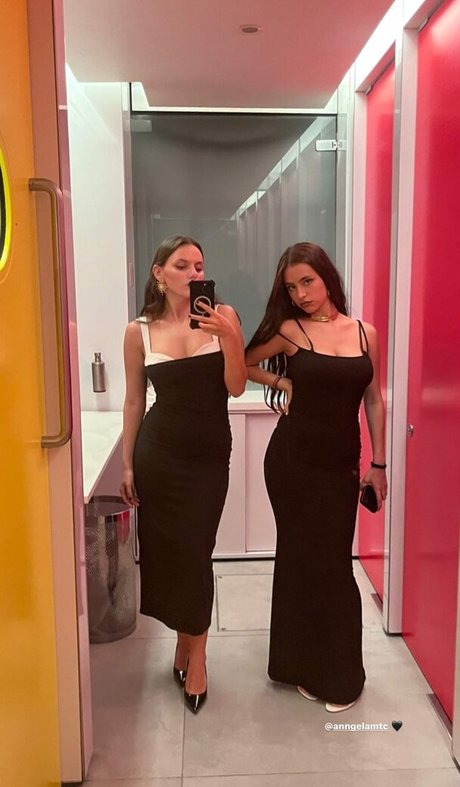 Dafne Keen sexy galerie