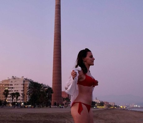 Dafne Keen erotische xxx fotos