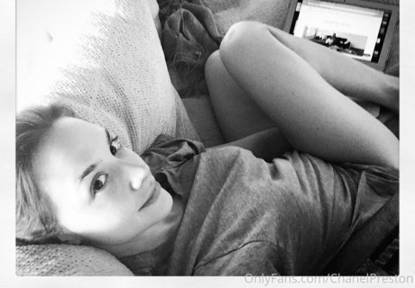 chanelpreston erotische nackte foto