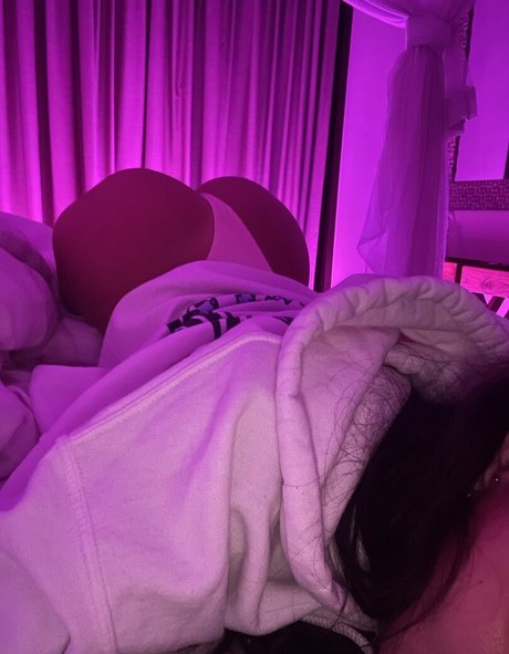 grilled avocadoz perfekte porno bild