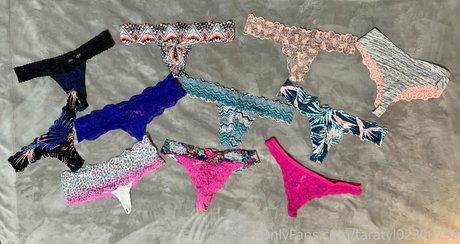 taratyl02306799 schöne nackte bild