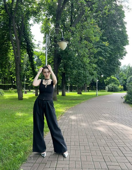 helgaamor hübsche schöne bild