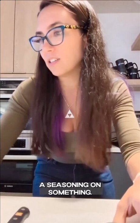 ai onlyfans hübsche erotische foto