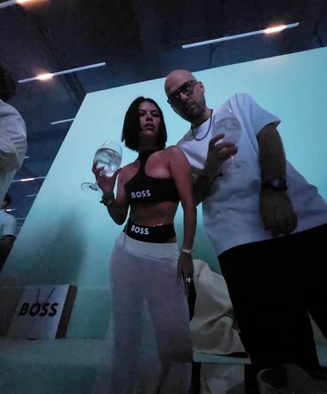 Apostoleanu pornostar xxx galerien