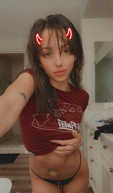 karlimergen schauspielerin nackte galerie