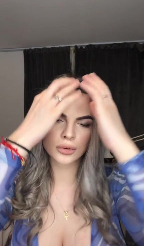 Lorean nacktheit erotische archiv