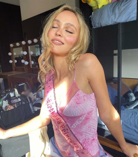 vollbusige dessous onlyfans erotische exklusive bild