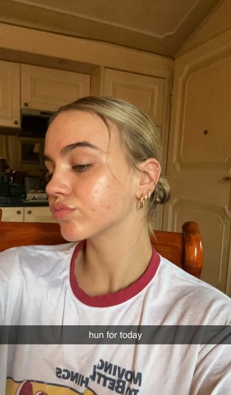 Emma Brooks hd erotische foto