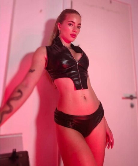 Jessemiaj nacktheit freie galerie