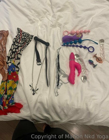 marionnakedyoga model sexy galerien