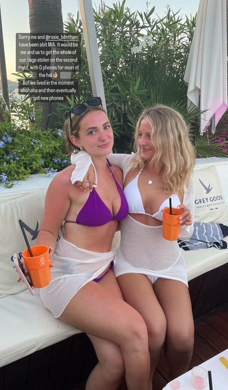 Daisy Campbell nackt sexy archiv