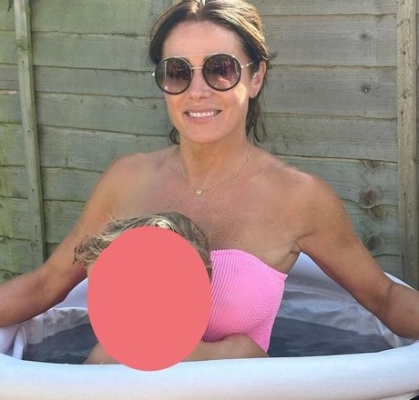 Natalie Pinkham top xxx foto