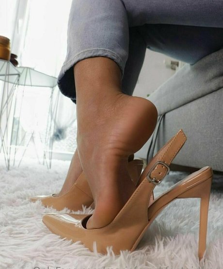 mariefrenchfeetgirlfree xxx schöne foto