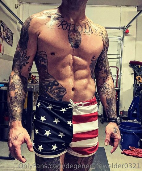 degeneratewelder0321 erotische hübsche fotos