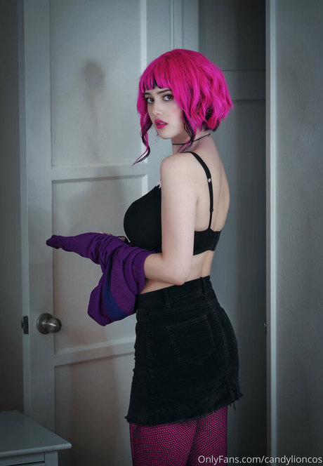 candylioncos pornostar nackte fotos