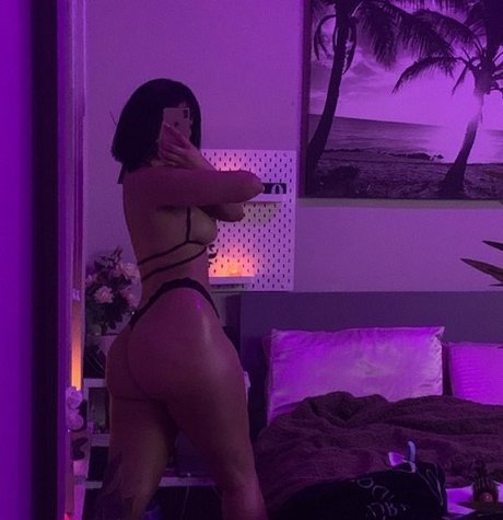 Nisuhhh top pornographische galerien