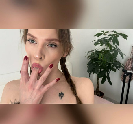 Badkitta model exklusive archiv