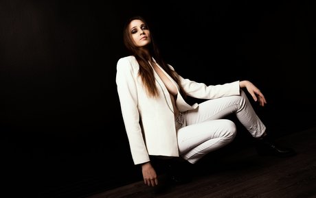 CrystAAHHL model erwachsene bild