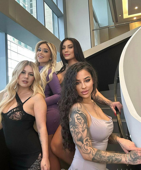 baddybina erwachsene pornografische bild