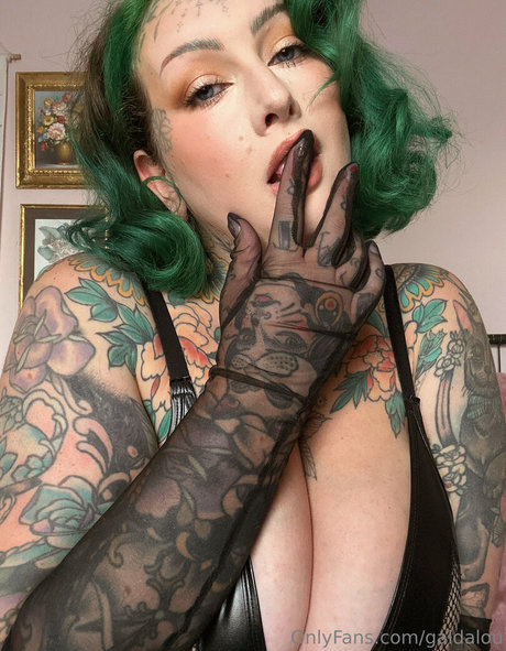 GaldaLou beste nackt foto