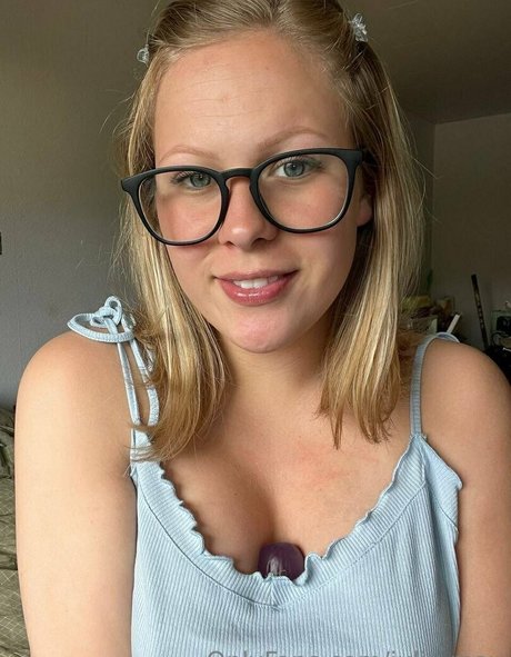 julix may erwachsene nette archiv